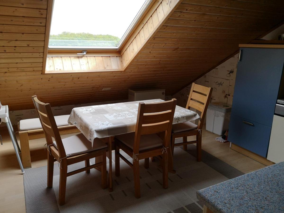 Welling Ferienwohnung Schmitz מראה חיצוני תמונה
